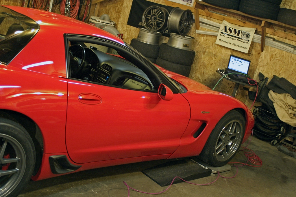 The custom tool market is all about helping technicians work faster and smarter.