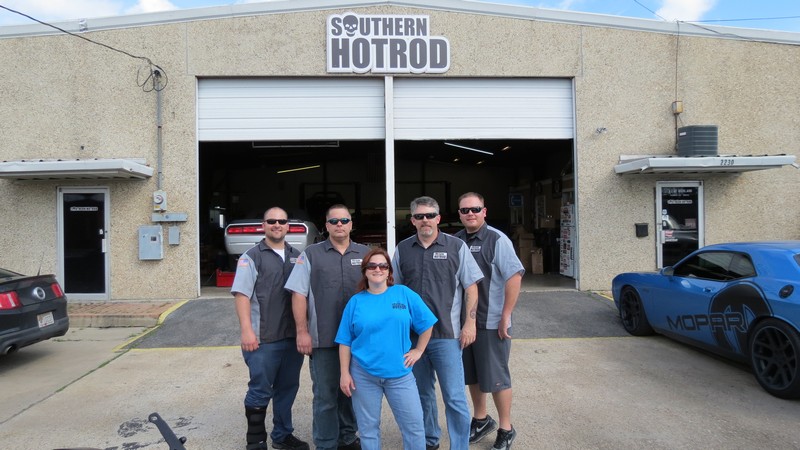 ‘Mopar guys’ learning to do it all at Southern Hotrod.