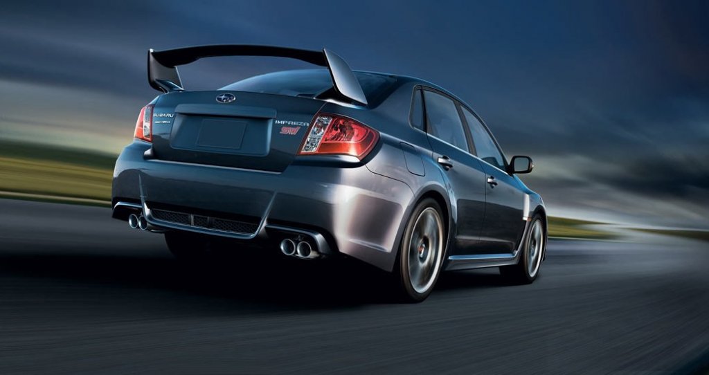305-hp turbocharged sedan runs “wide and low.â€