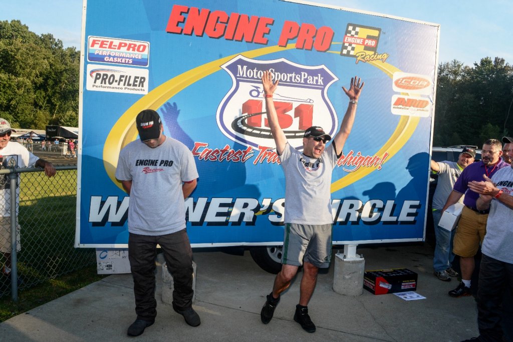 PHOTO2_Engine_Pro_Engine_Giveaway_2013