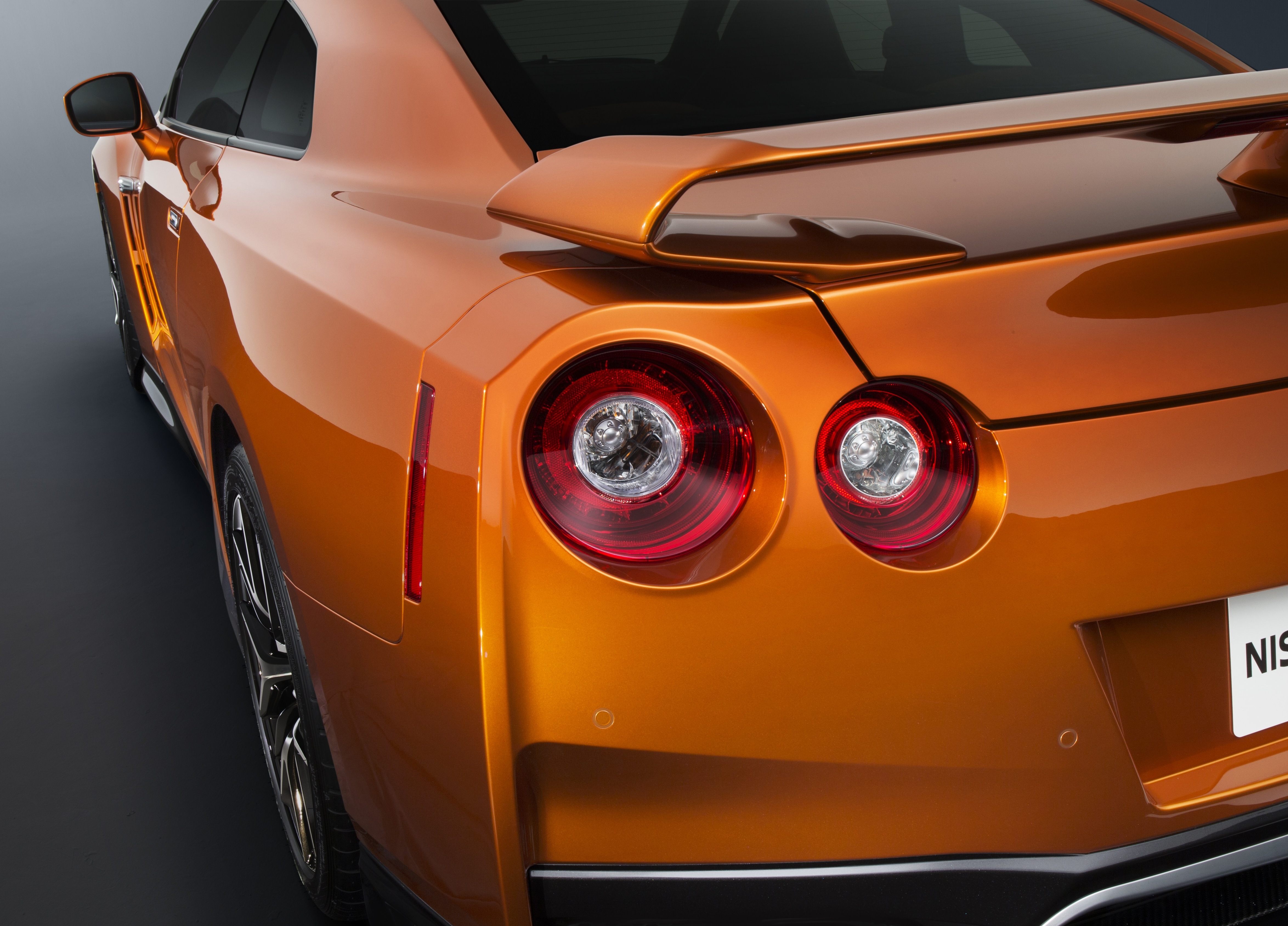 Nissan Gt R Gets New Look And More Power The Shop Magazine