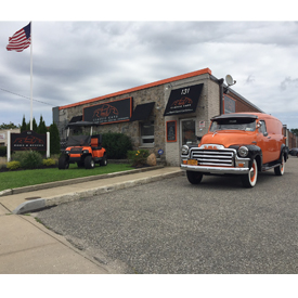 Paul’s Rods & Restos in Deer Park, New York