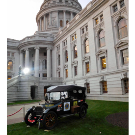 The 1917 Oakland was featured at the Wisconsin capitol