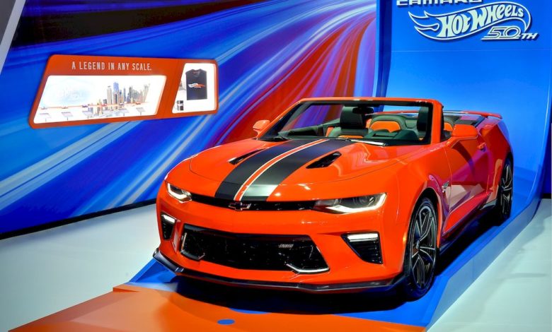 50 years of Camaro and a tie-in to Hot Wheels, visitors of the LA Auto Show saw this 2018 Hot Wheels 50th Anniversary Edition co