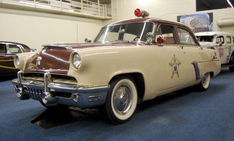 A vehicle in the Auto Collection in Vegas, set to close this month