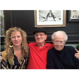 Glenn Campbell (center) with his daughter Margaret (left) and wife Mary (right).