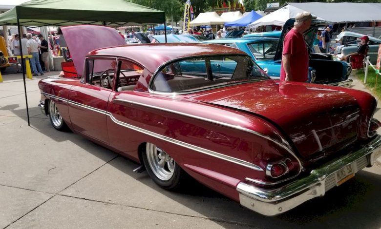 What Is a Custom? Details + Photo Gallery from Back to the '50s