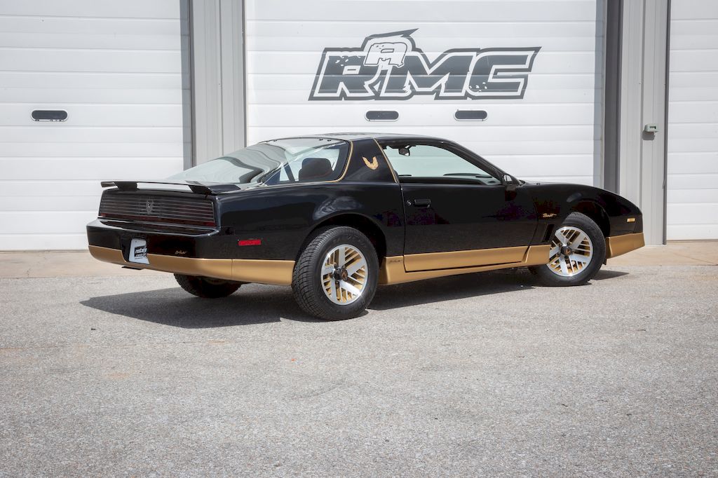 owned by Burt Reynolds going to auction Sept. 29 at a Las Vegas Barrett-Jackson event