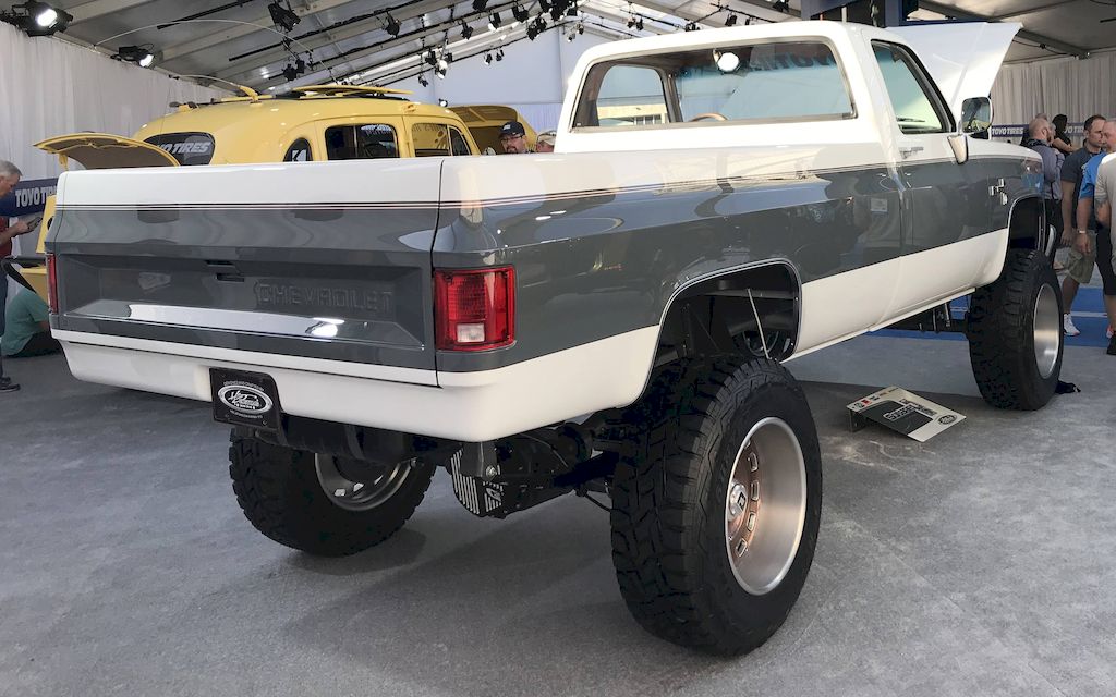 Chevy presented its Designerâ€™s Choice Award to Cam Miller and his shop, HS Customs in Logan, Utah, forÂ work done on a 1981 Chevy