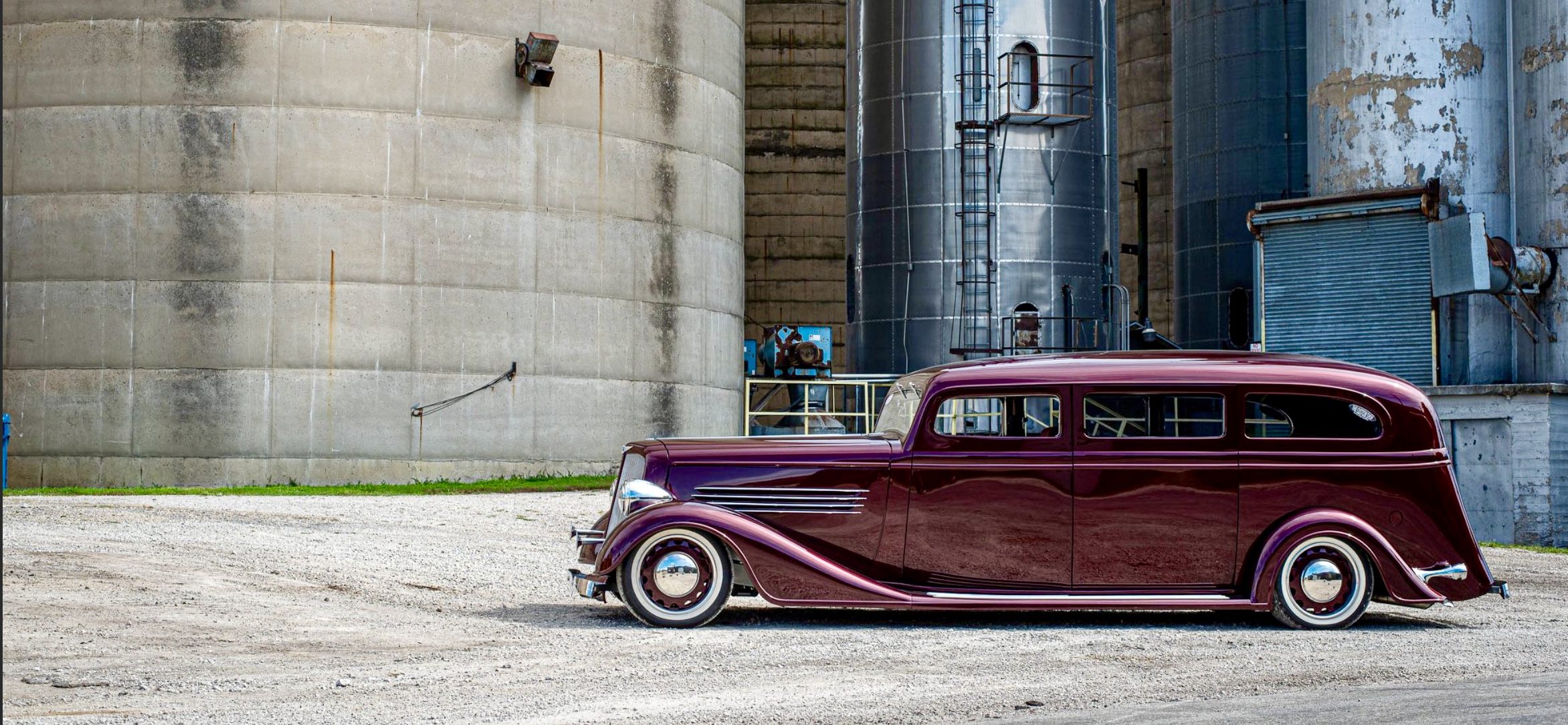 PHOTO GALLERY: 1935 Buick Hearse Transformed into Custom Limo | THE SHOP