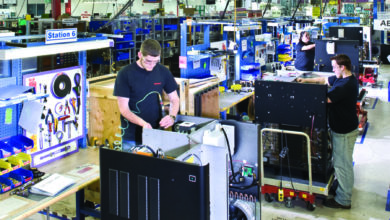 Business New Hampshire Magazine Names Hypertherm as Manufacturing and Technology ‘Business of the Decade’ | THE SHOP