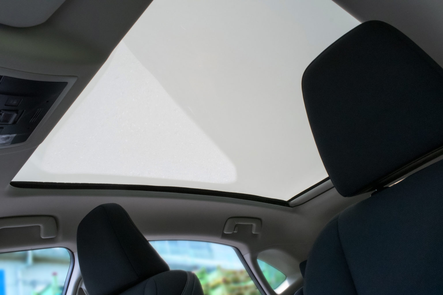 Toyota Adopts Light Control Glass for Panoramic Sunroof THE SHOP