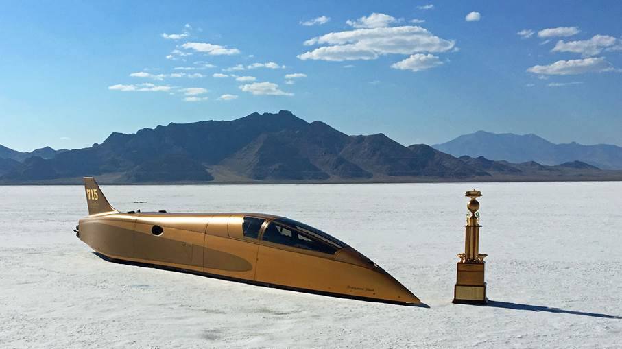 Speed Demon Streamliner Breaks Piston-Powered Land Speed Record | THE SHOP