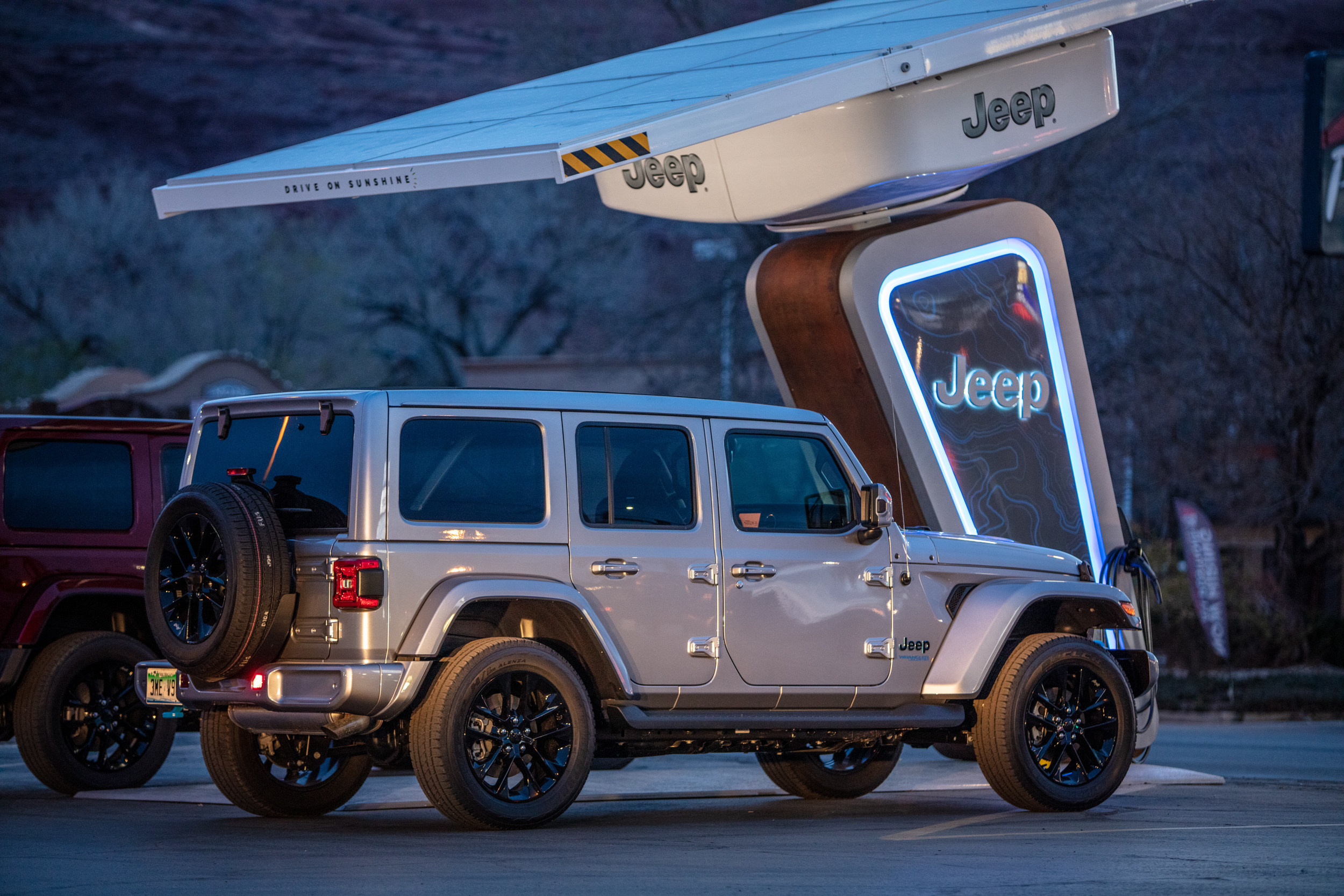 Jeep Launches Wrangler 4xe Trailhead Charging Network | THE SHOP
