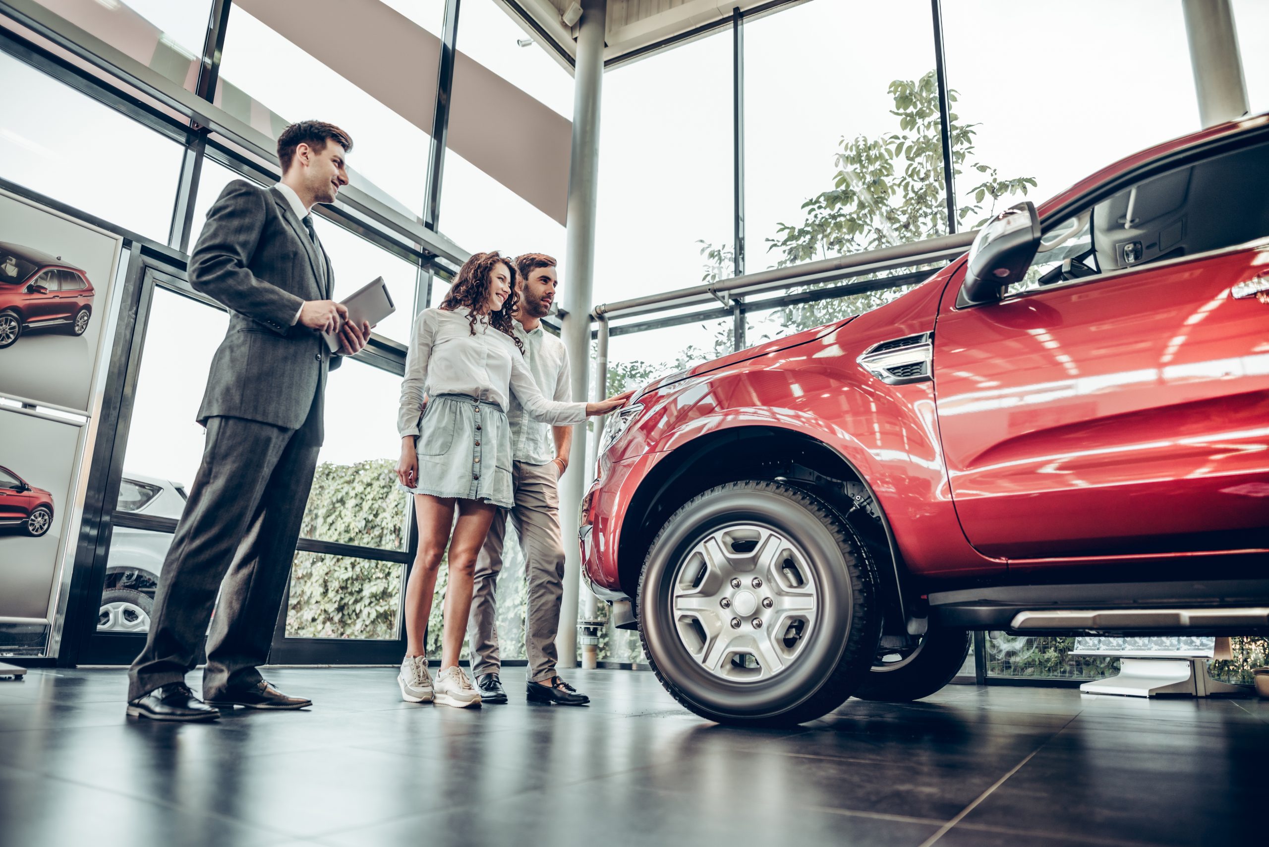 Report: Record Share of Car Buyers Committing to Payments Over $1,000 | THE SHOP