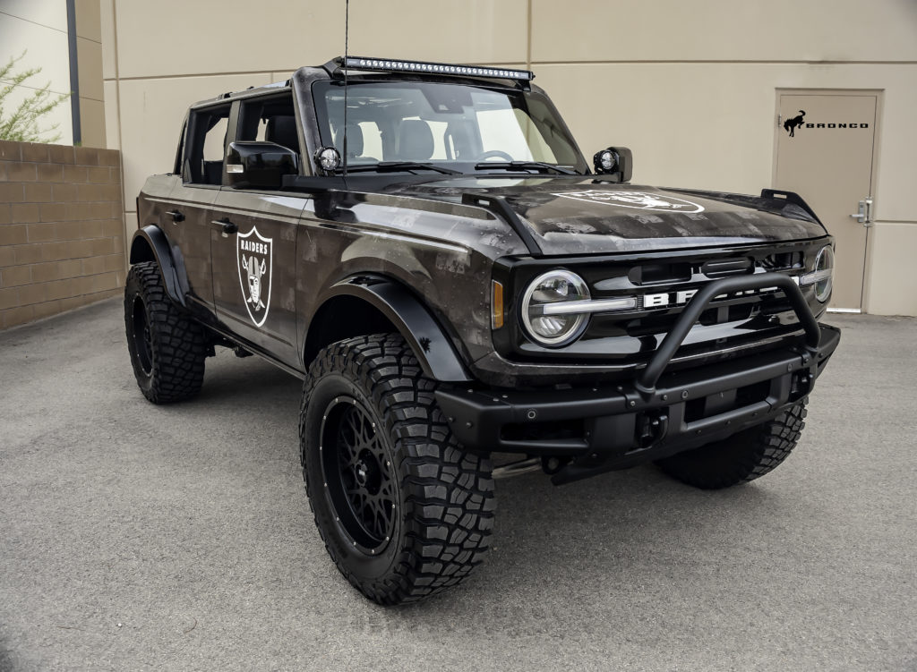 BDS Suspension Contributes to Charity Bronco Build THE SHOP