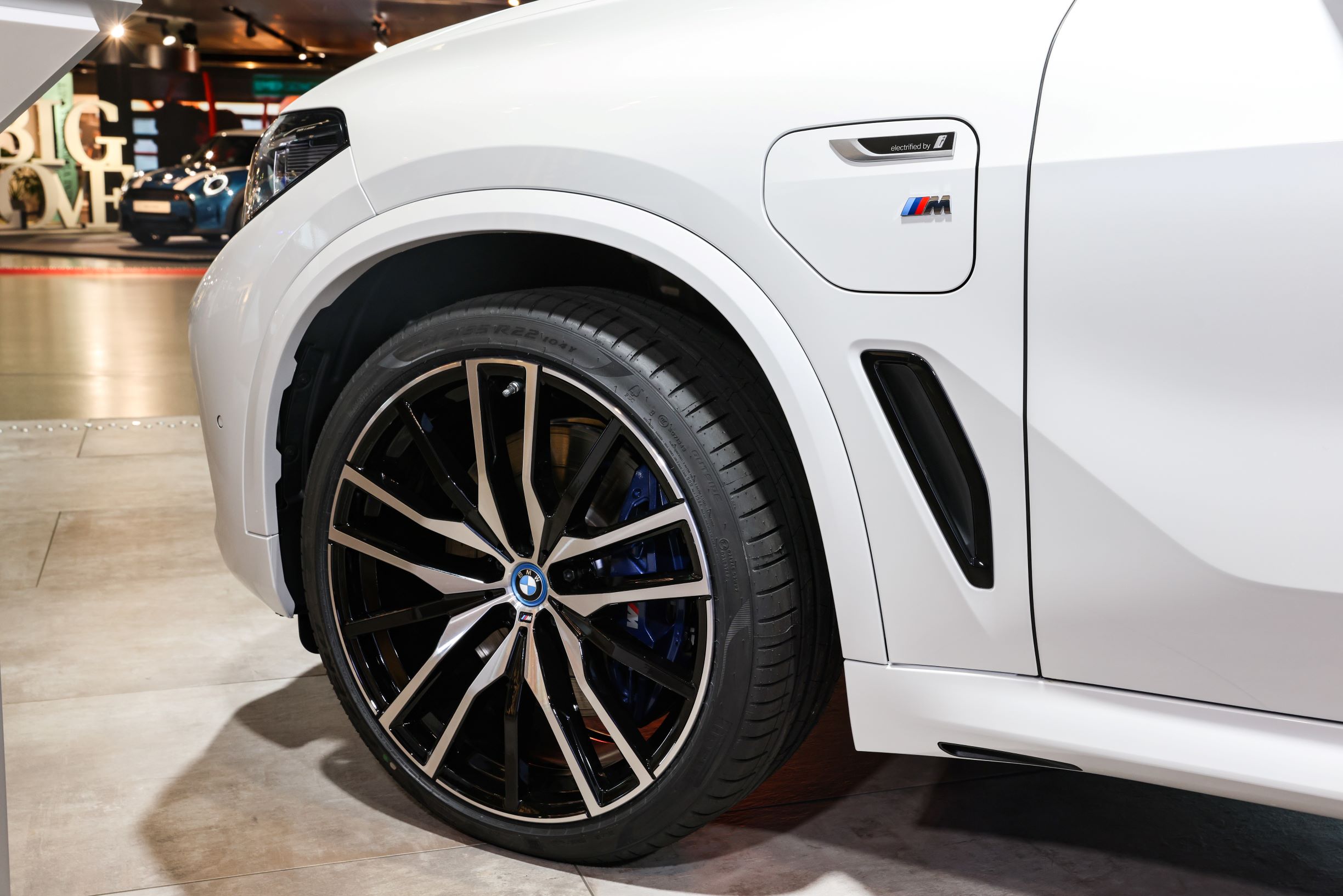 OEMs Put Pirelli EV Tires on Display at IAA Mobility Show | THE SHOP