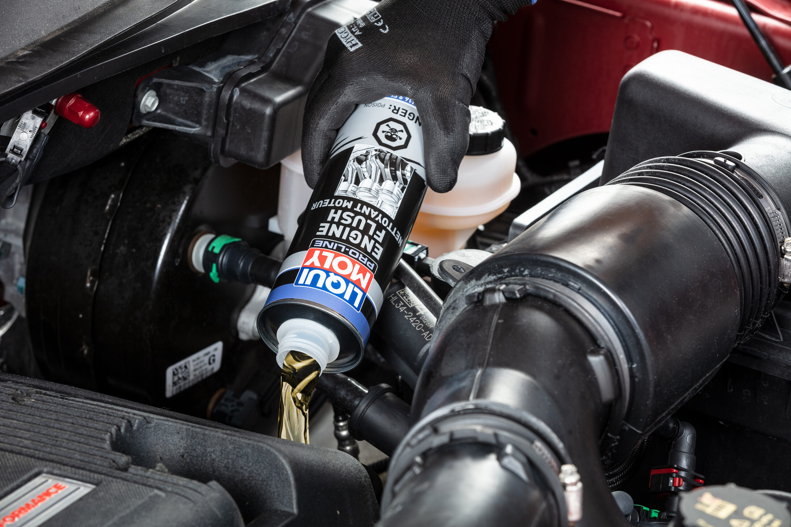 Increase your engine life with Ceratec from LIQUI MOLY, Reduces Friction