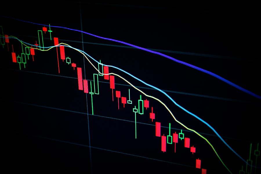 GDP Declines as Recession Chances Grow | THE SHOP