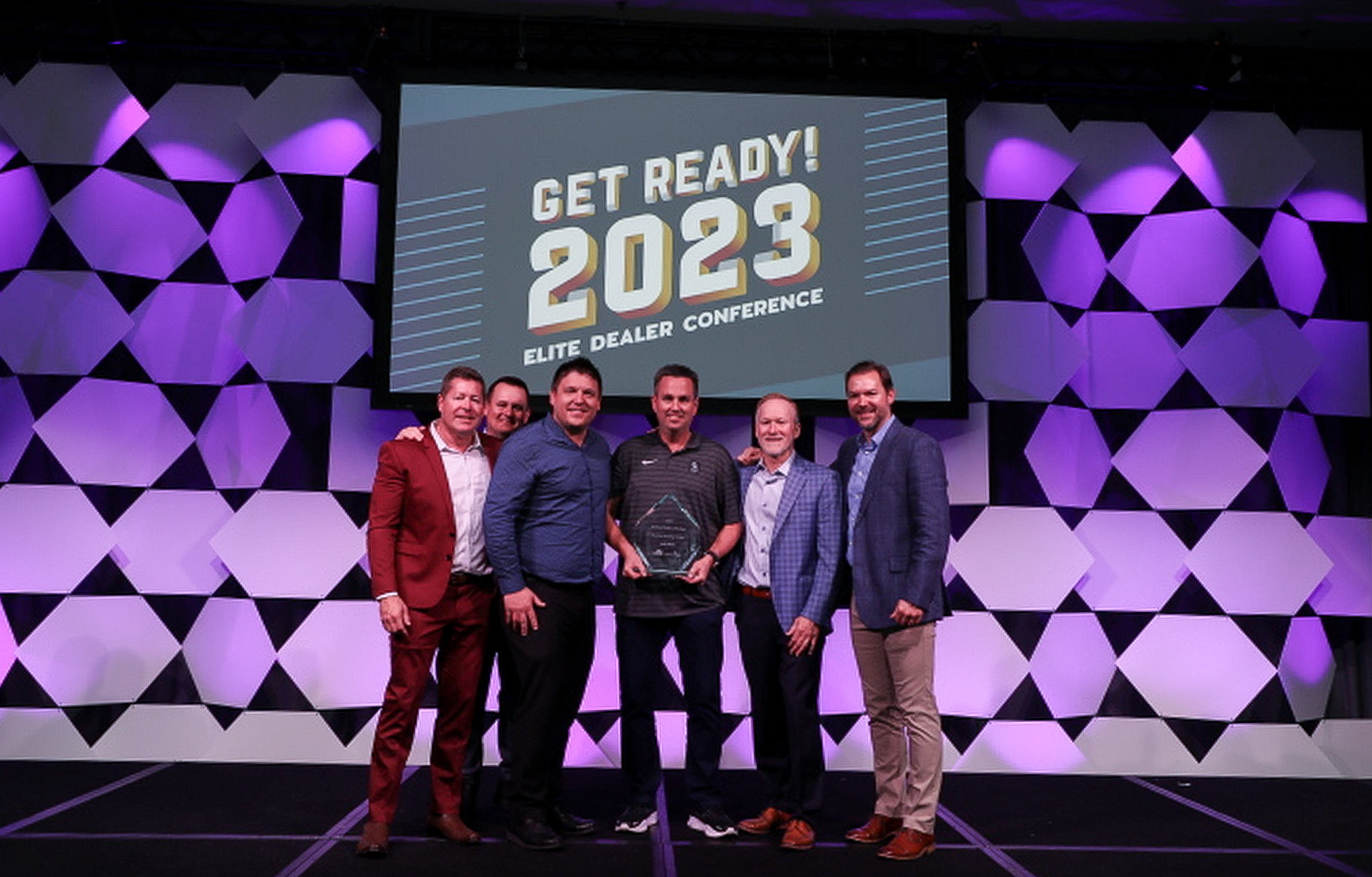 Eastman Announces 2022 LLumar SelectPro National Dealer of the Year | THE SHOP