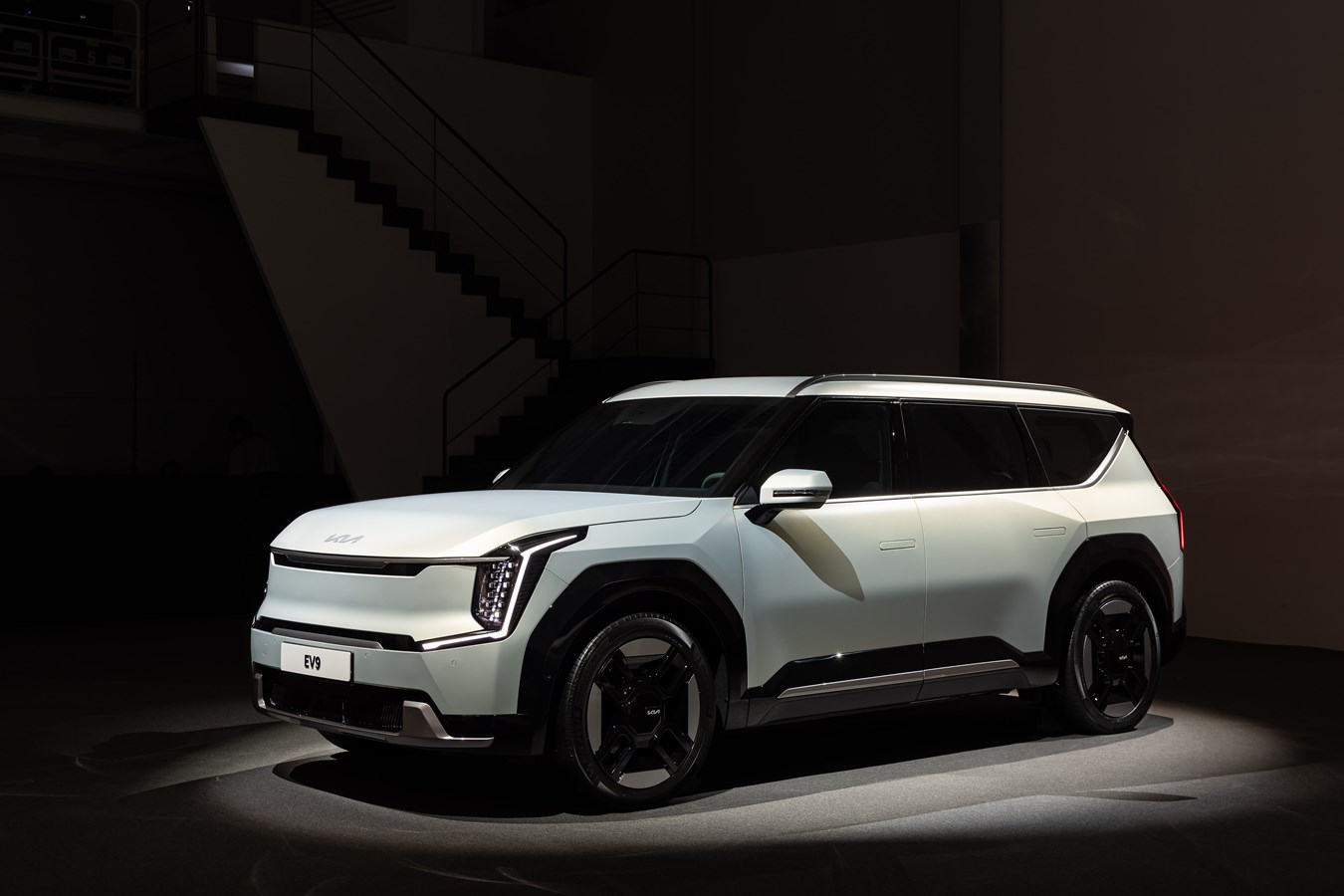 Kia Introduces All-Electric SUV | THE SHOP