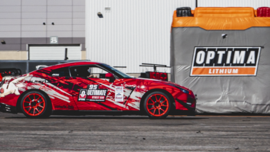 Sobey red GT-R