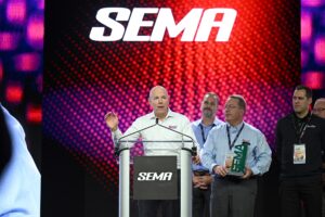 Dee Zee, Summit Racing Win SEMA Manufacturer, Channel Partner Awards | THE SHOP