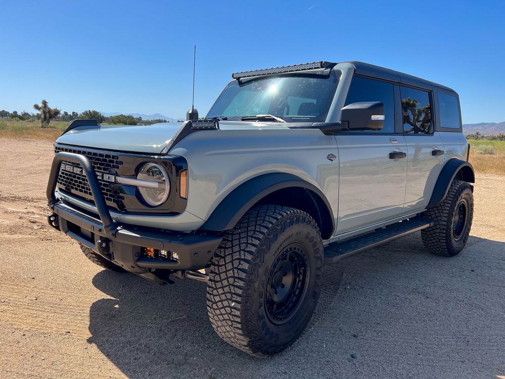 Gray Bronco hood light kit