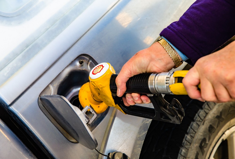 Fuel Outlook Report Predicts Lower Gas, Diesel Prices in 2024 | THE SHOP
