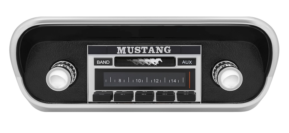 Custom Autosound stereo for classic vehicle