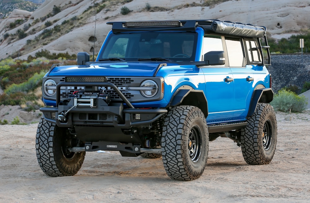 TrailFX off-road bumper on blue Bronco