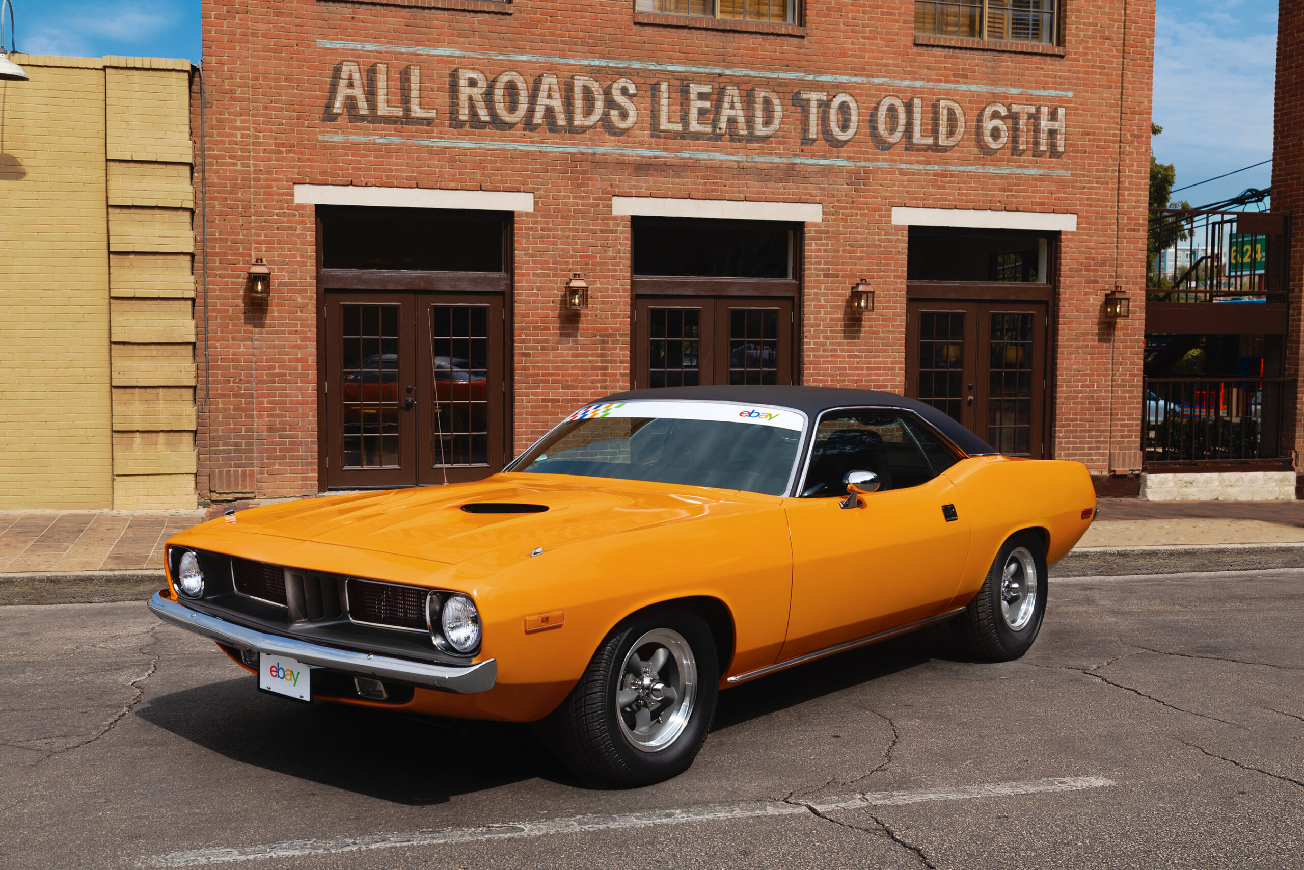 eBay & McLaren Reveal Barracuda Build at Austin GP | THE SHOP