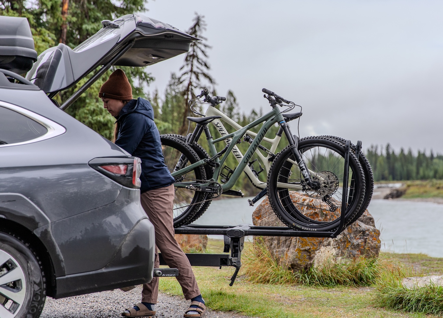 Kuat bike rack on back of CUV