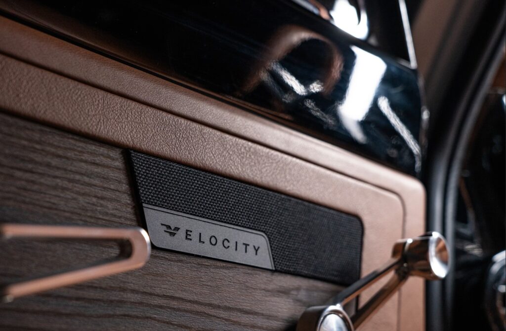 Velocity interior door badging