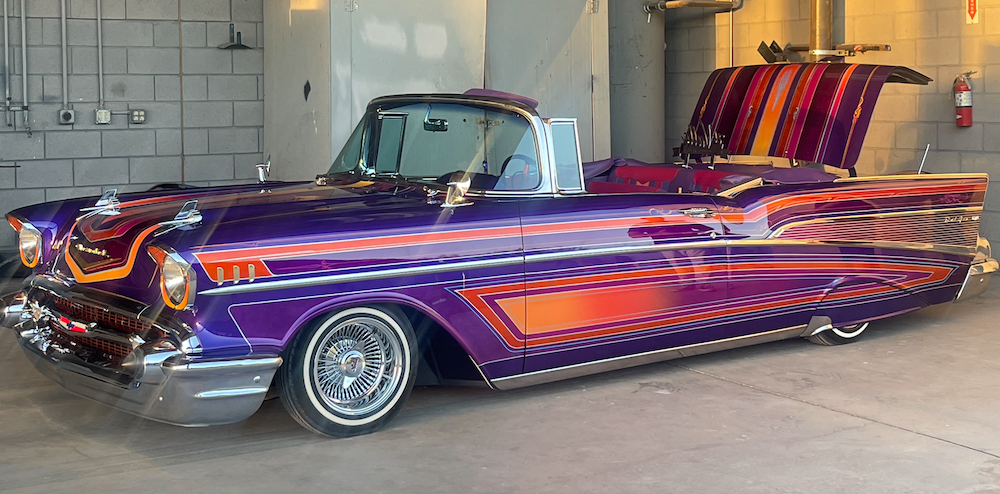 'El Valle' purple lowrider