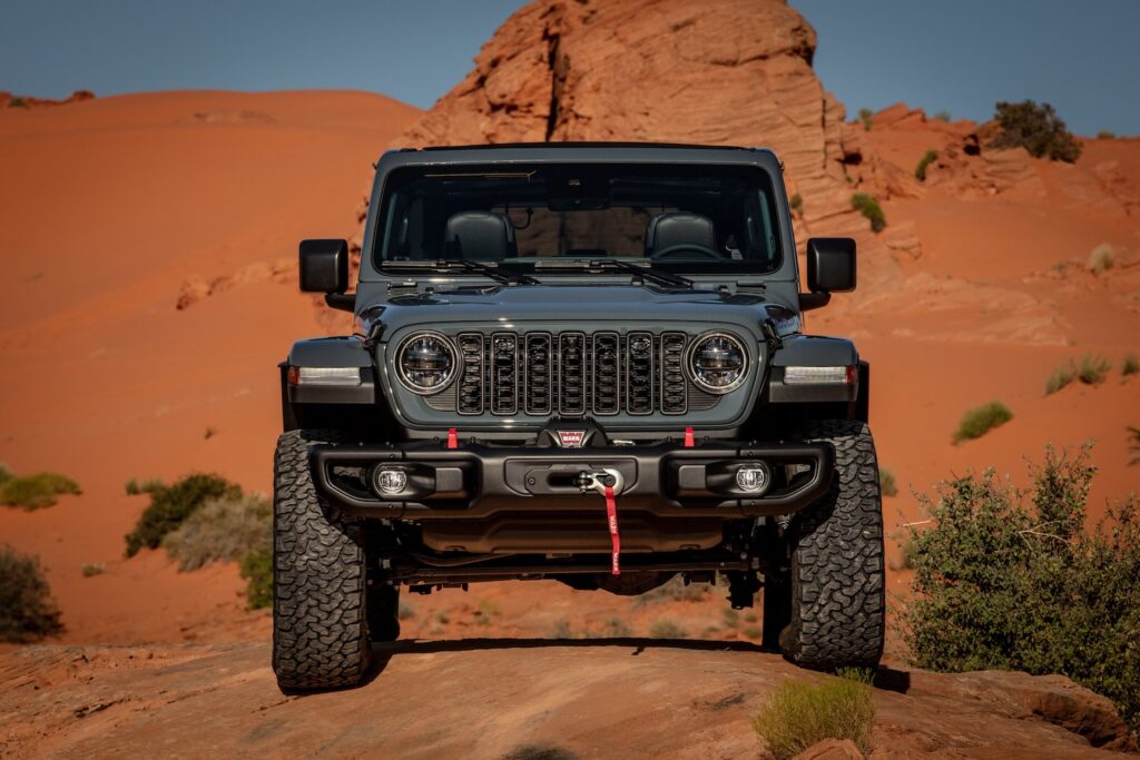 2025 Jeep Wrangler V6 Brings Back 8Speed Automatic THE SHOP