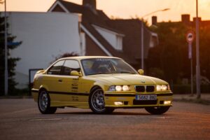 chen photo yellow bmw