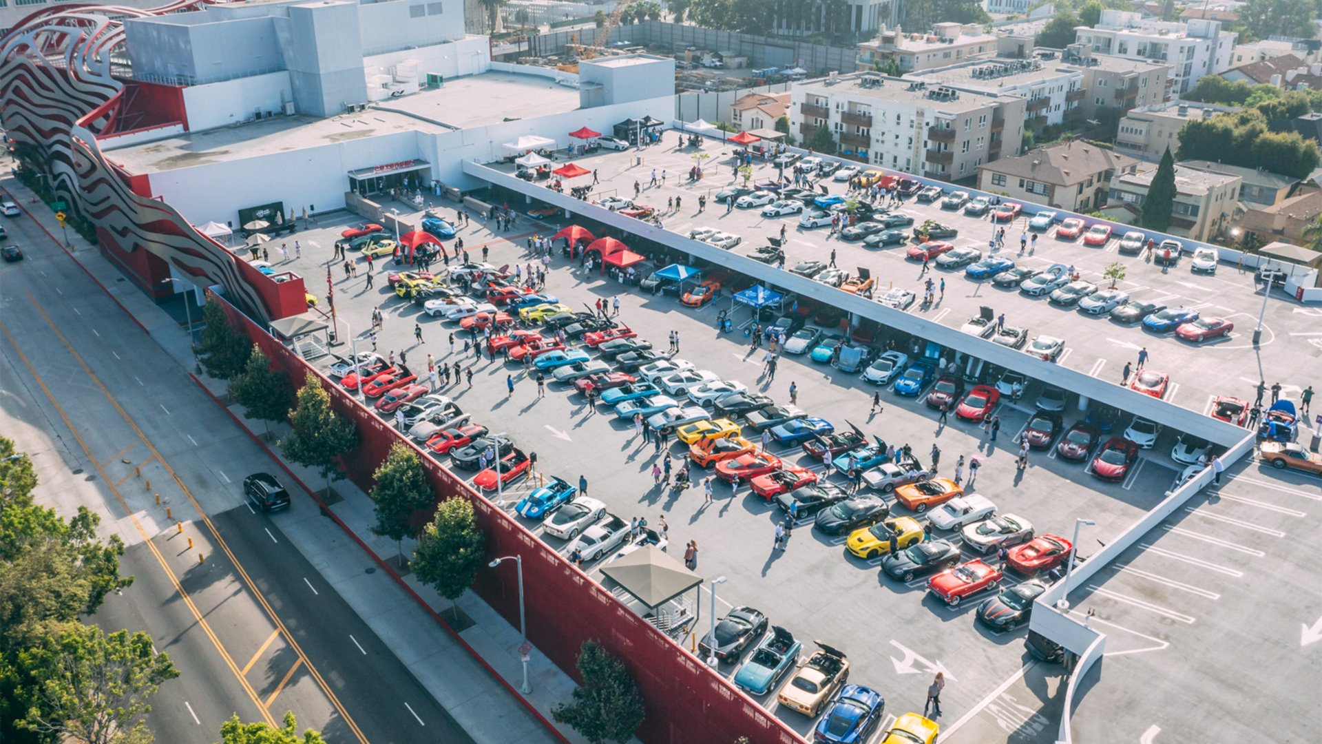 Petersen parking lot cruise-in