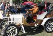 A period-costumed Alan Travis in his rare 1906 Sizaire Naudi d'Course