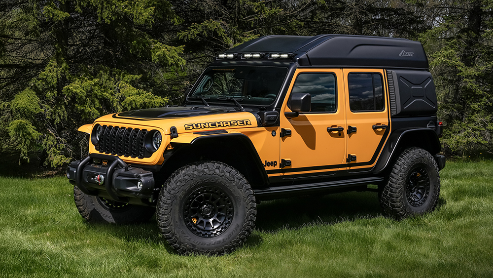 Awning and Rooftop Tent stored away on Jeep Wrangler 4xe Sunchaser concept