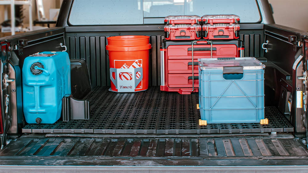 Tmat Cargo Organization System with Cargo