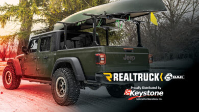 BAKFlip MX4 TS With Integrated T-Slots mounted on bed of Jeep