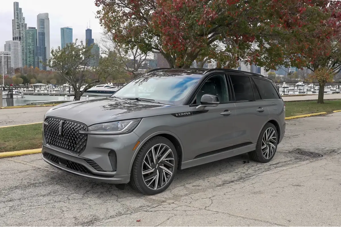 Lincoln Aviator SUV