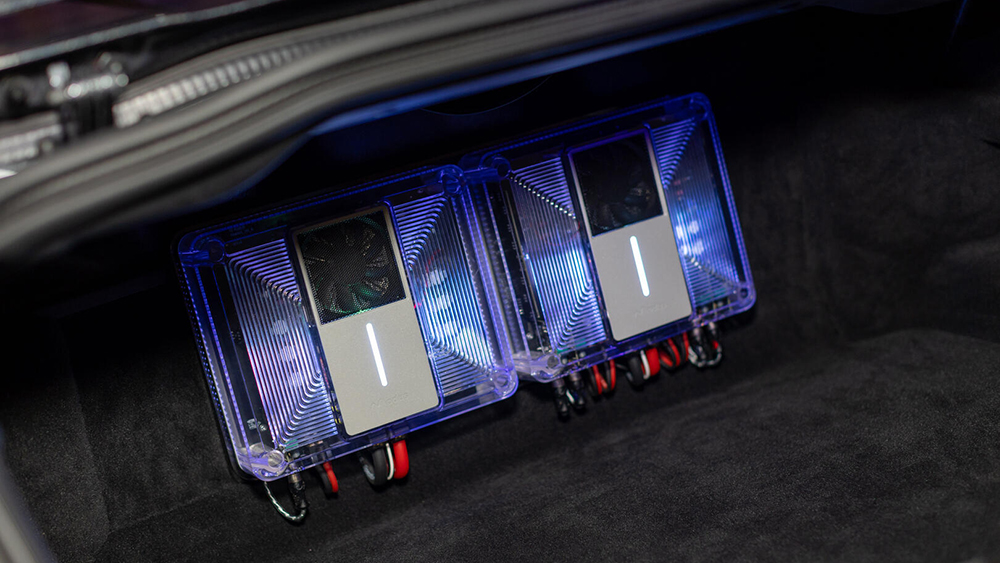 Modus amplifiers - Aston Martin build