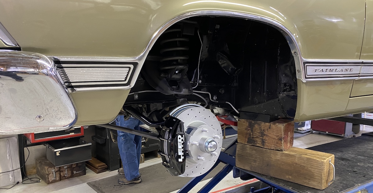 Performance brakes leed kit