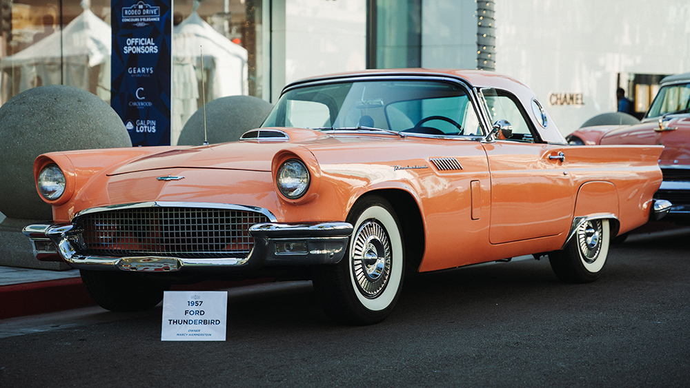RDC Mayor's Award - Most Elegant 1957 Ford Thunderbird