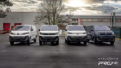 Stellantis Mid-size Hydrogen Fuel Cell Van Line-up with logo