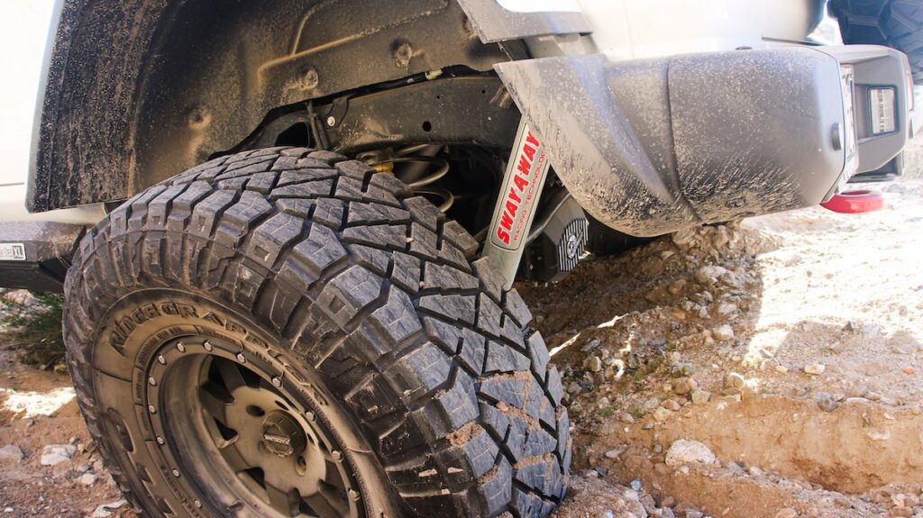 performance shocks sway-a-way on trail