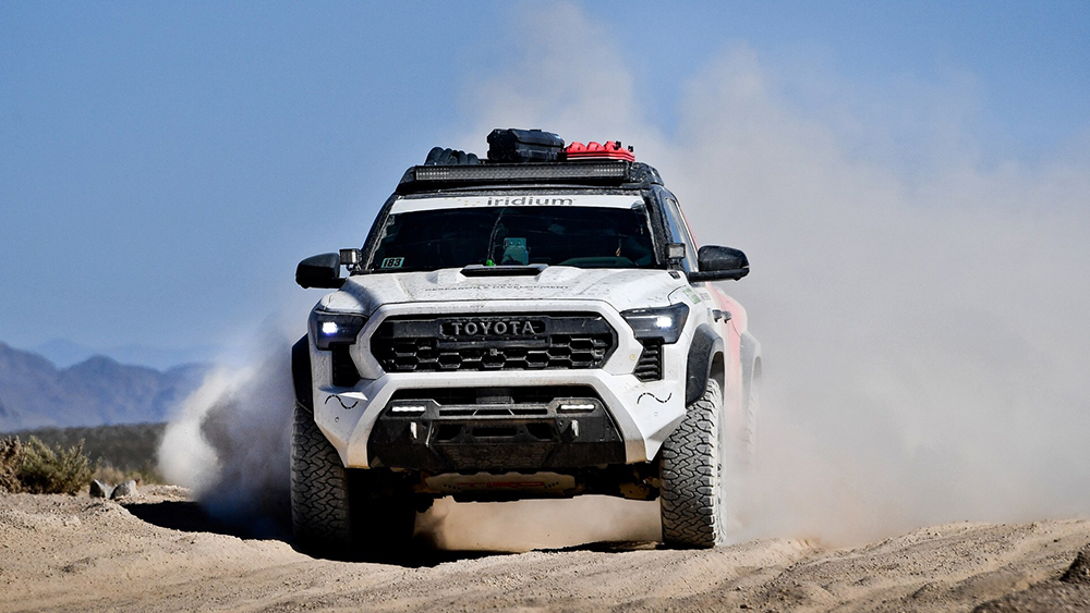Toyoat truck kicking up dust in the Rebelle Rally