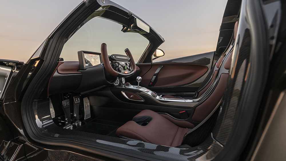 Hennessey Venom F5 Revolution LF interior